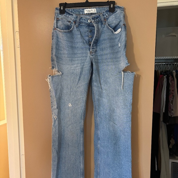 Abercrombie The 90s Baggy Low Rise Jean Size 27 - Picture 4 of 8